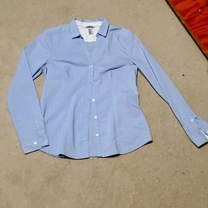 Woman's H&M dress shirt